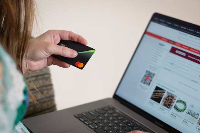 El comercio electrónico en Perú progresa rápidamente y transforma el consumo digital.