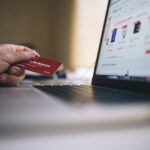 Falabella y Temu dominan el mercado de comercio electrónico en Perú, seguidos por AliExpress en tercer puesto.