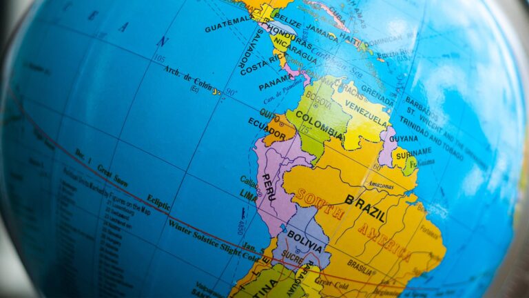 Ecommerce en América Latina: Liderazgo activo entre gigantes digitales y nuevos competidores en 2025