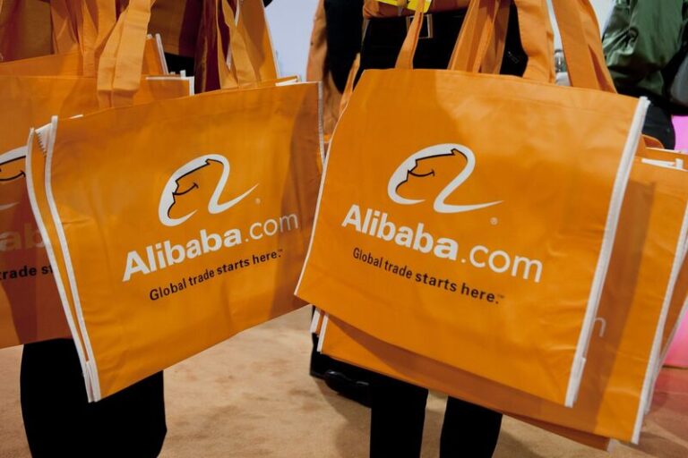 Alibaba.com busca facilitar los pagos B2B en EE. UU. con la opción de «Pagar después».