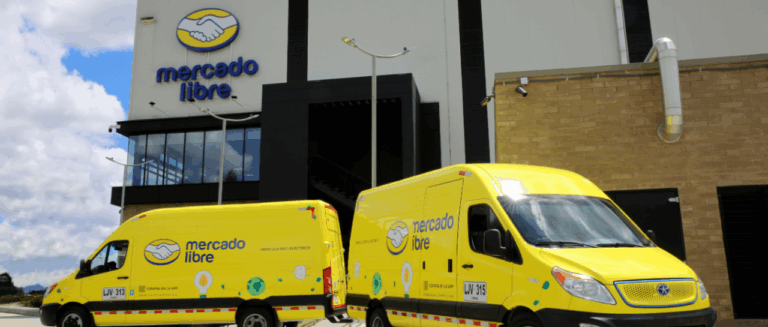 Mercado Libre y Sodimac se enfocan en experiencias digitales para dominar el comercio electrónico en Perú.