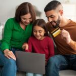 Día del Niño: las familias eligen dar juguetes, consolas y videojuegos como regalos a los niños del hogar.