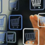 El aumento de las compras por parte de los consumidores impulsa el crecimiento del comercio electrónico en julio.