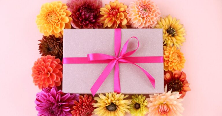 San Valentín impulsa el comercio floral: ¡El 76% de los clientes pide entregas el mismo día!