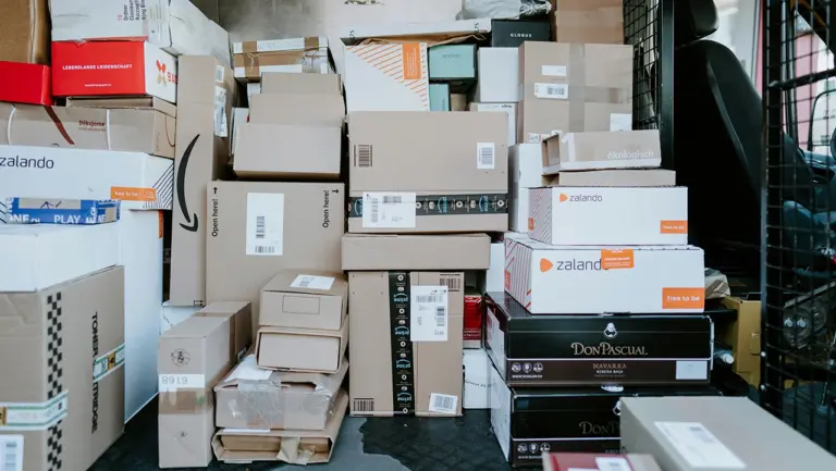 El auge de empaques y etiquetas para delivery y e-commerce supera la impresión tradicional, según la industria gráfica – Forbes México